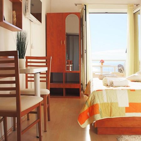 Apartments Antonio Baska Voda Luaran gambar